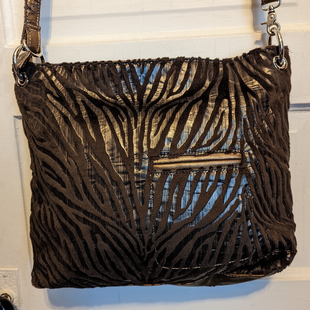 Metallic Zebra Purse - Picture 2 of 12